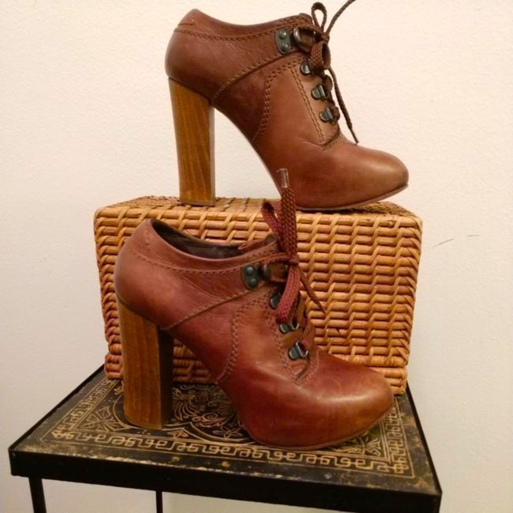 Chloé Oxford Booties.